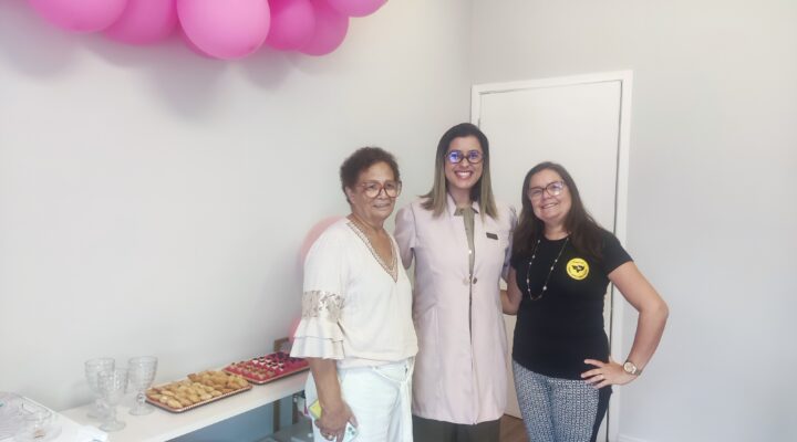 Mulheres ganham evento especial em clínica especializada